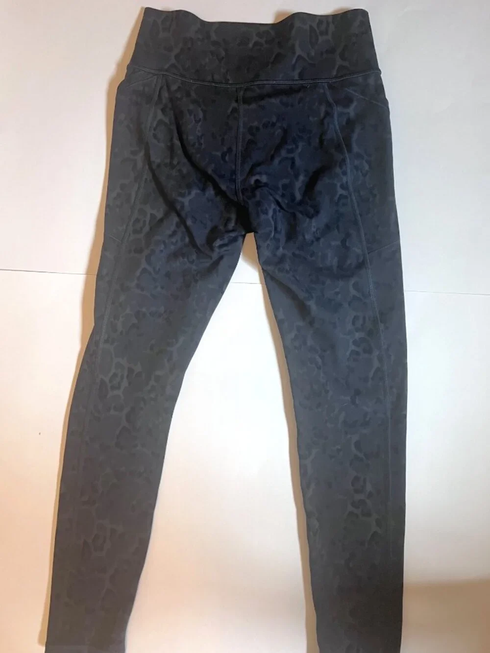 All in Motion Black & Gray Leopard Print Youth High Rise Leggings Size 14